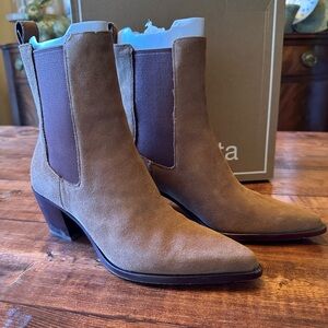 Dolce Vita Brown Suede Boots